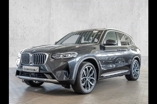 BMW X3 xDrive30e ** LED, LEDER, NAVI+, ACC, PANORAMA, TREKH, HuD, 20-inch LMV ** 1e EIG - UNFALLFREI - BMW ONDERH ** ** INFORMEER OOK NAAR ONZE AANTREKKELIJKE FINANCIAL-LEASE TARIEVEN **