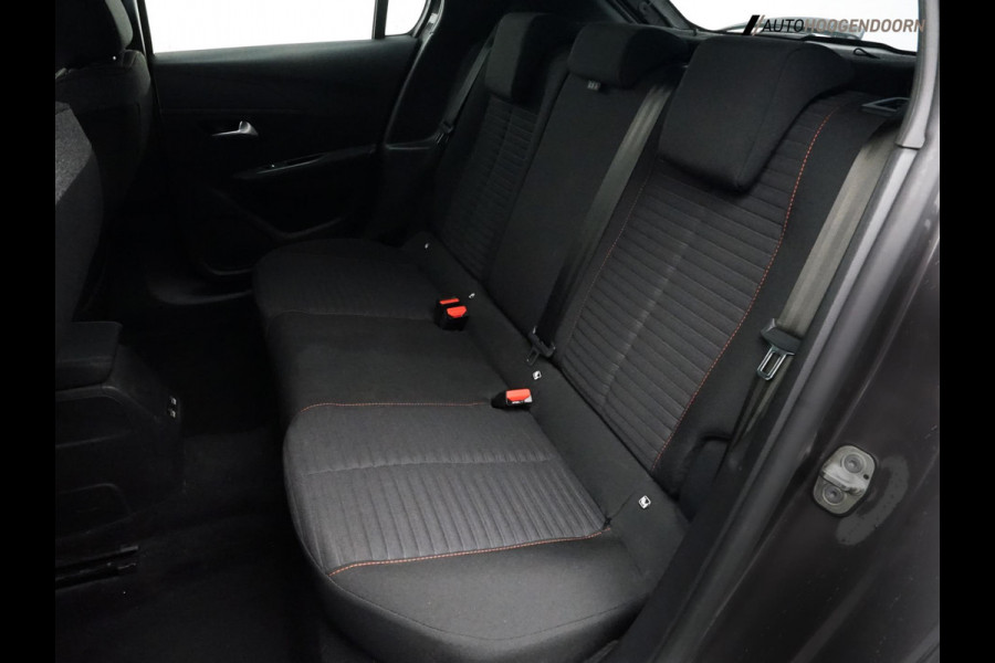 Peugeot 208 1.2 PureTech Active Pack Luxe 100pk (APPLE CARPLAY,CRUISE,PARKEERSENSOREN,L.M-VELGEN,LED,NIEUWE APK,TOPCONDITIE)