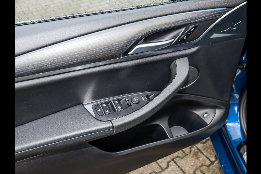 BMW X3 xDrive30e M-SPORT ** LASER, LEDER, NAVI+, HuD, PANORAMA, 21-inch LMV, KEYLESS ** 1e EIG - UNFALLFREI ** ** INFORMEER OOK NAAR ONZE AANTREKKELIJKE FINANCIAL-LEASE TARIEVEN **