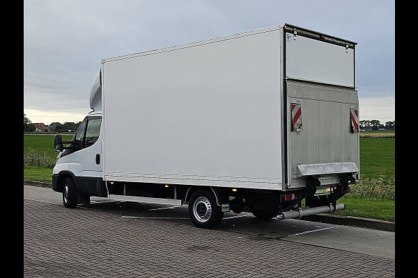 Iveco Daily 35S18 3.0L Bakwagen Laadklep 3.0Ltr 180Pk Zijdeur Spoiler Euro6!