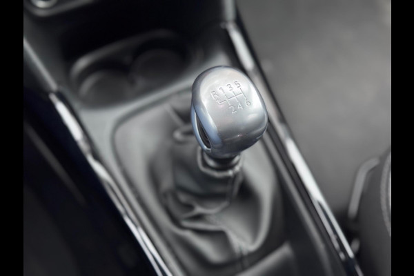 Peugeot 2008 1.2 PureTech GT-Line Camera/AppleCar