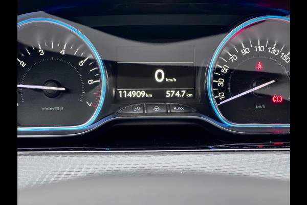 Peugeot 2008 1.2 PureTech GT-Line Camera/AppleCar