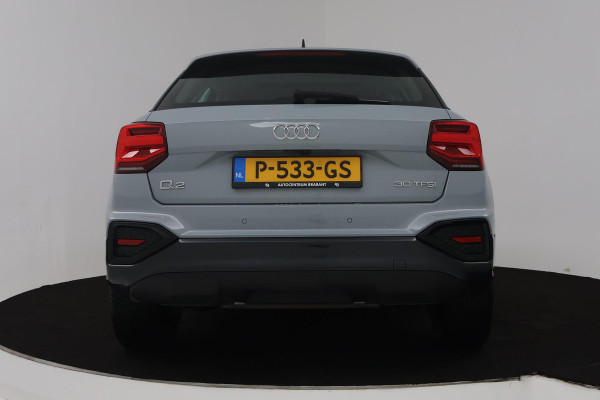 Audi Q2 30 TFSI Advanced edition (PANORAMADAK, CARPLAY, VIRTUAL COCKPIT, STOELVERWARMING, GROOT NAVI, CAMERA, 1e EIGENAAR)