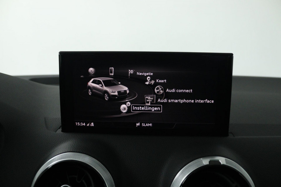 Audi Q2 30 TFSI Advanced edition (PANORAMADAK, CARPLAY, VIRTUAL COCKPIT, STOELVERWARMING, GROOT NAVI, CAMERA, 1e EIGENAAR)