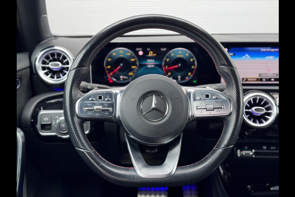 Mercedes-Benz A-Klasse 180 Business Solution AMG Sfeer/Camera