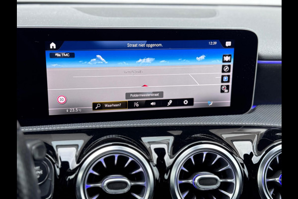 Mercedes-Benz A-Klasse 180 Business Solution AMG Sfeer/Camera