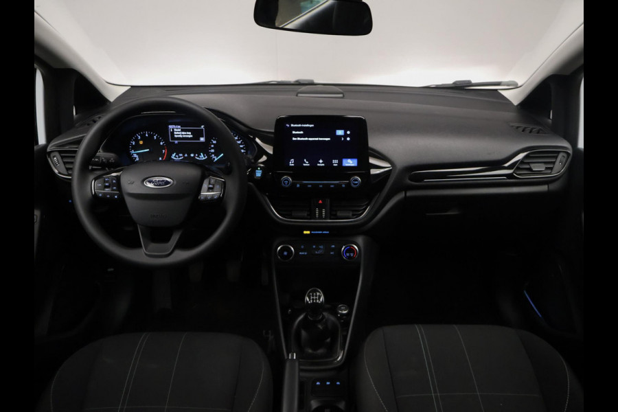 Ford Fiesta 1.1 Sport (APPLE CARPLAY,NAVI,LED,CRUISE,BLACK/WHITE EDITION,LANE ASSIST,SPORTSTOELEN,NETTE STAAT)