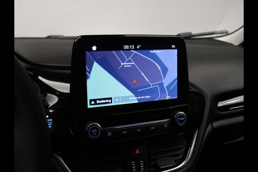 Ford Fiesta 1.1 Sport (APPLE CARPLAY,NAVI,LED,CRUISE,BLACK/WHITE EDITION,LANE ASSIST,SPORTSTOELEN,NETTE STAAT)