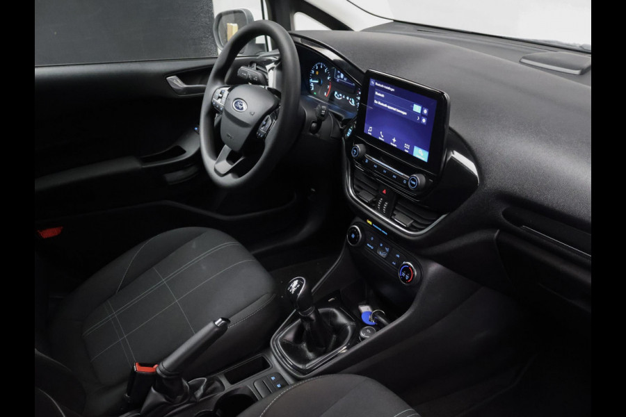 Ford Fiesta 1.1 Sport (APPLE CARPLAY,NAVI,LED,CRUISE,BLACK/WHITE EDITION,LANE ASSIST,SPORTSTOELEN,NETTE STAAT)
