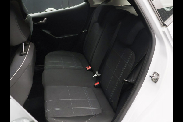 Ford Fiesta 1.1 Sport (APPLE CARPLAY,NAVI,LED,CRUISE,BLACK/WHITE EDITION,LANE ASSIST,SPORTSTOELEN,NETTE STAAT)