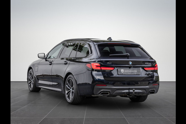 BMW 5 Serie Touring 530e xDrive Business Edition Plus Pano Comfortstoelen M-pakket