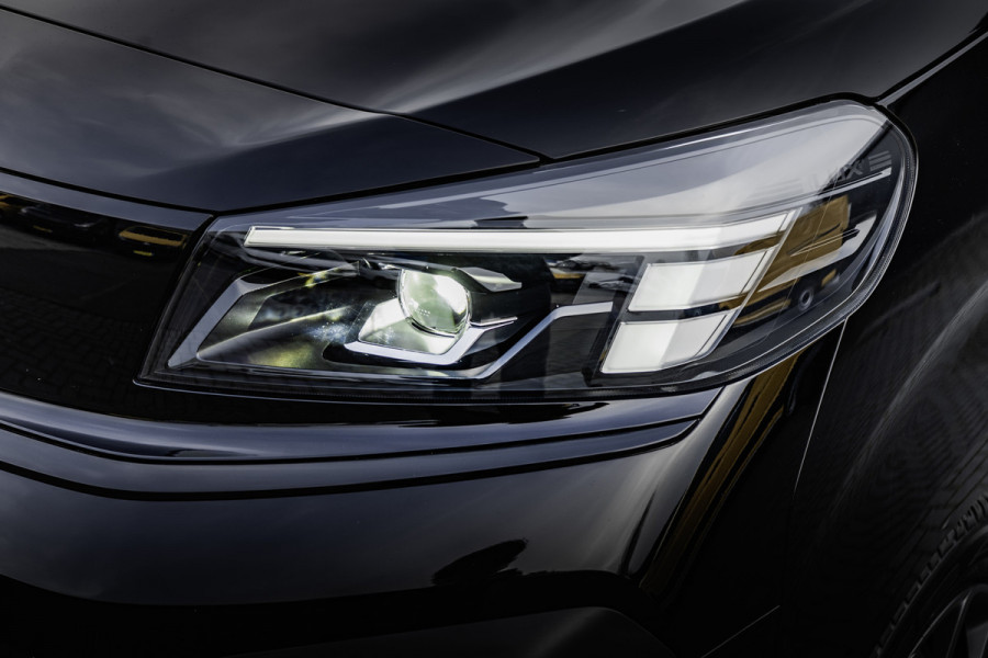 Opel Vivaro 2.0 Diesel 145PK L3H1 | Camera | Automaat | Led | Carplay | Trekhaak | schuifdeur R+L | Cruise | Airco
