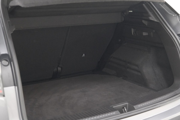 Renault Austral 1.2 E-Tech full hybrid 200 techno | 360 Camera | Panoramadak | Adaptieve Cruise Control