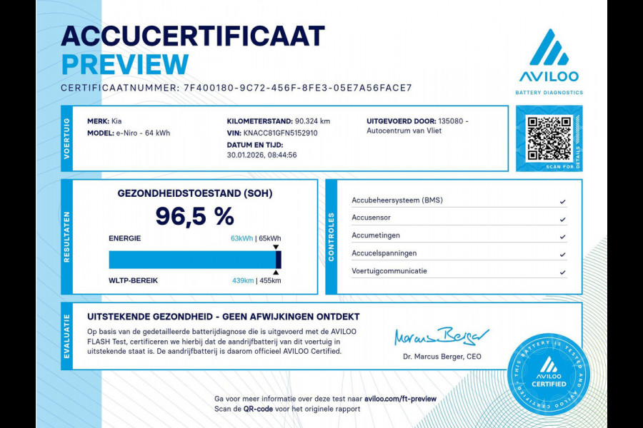 Kia e-Niro DynamicPlusLine 64 kWh | SOH 96,5% | 3Fase | Trekhaak | Cruise | Clima | Camera | Carplay | Keyless | Navi | Stoel-stuurverwarming |