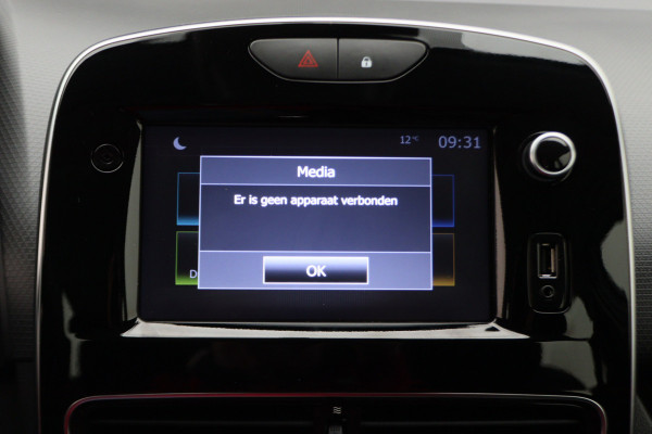 Renault Clio Estate 0.9 TCe Zen Airco, Cruise, Apple Carplay, BASS Sound, Navigatie, Bluetooth, DAB