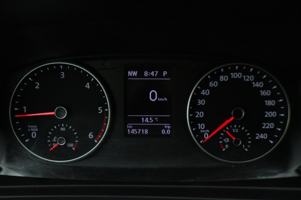 Volkswagen Transporter 2.0 TDI DSG 150 PK L2H1 2x Schuifdeur, Airco, Cruise, Camera, Apple Carplay, LED, Trekhaak, 16''