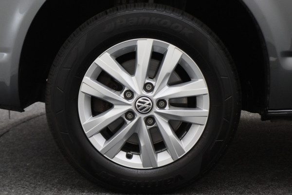 Volkswagen Transporter 2.0 TDI DSG 150 PK L2H1 2x Schuifdeur, Airco, Cruise, Camera, Apple Carplay, LED, Trekhaak, 16''