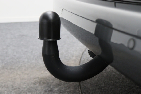 Volkswagen Transporter 2.0 TDI DSG 150 PK L2H1 2x Schuifdeur, Airco, Cruise, Camera, Apple Carplay, LED, Trekhaak, 16''