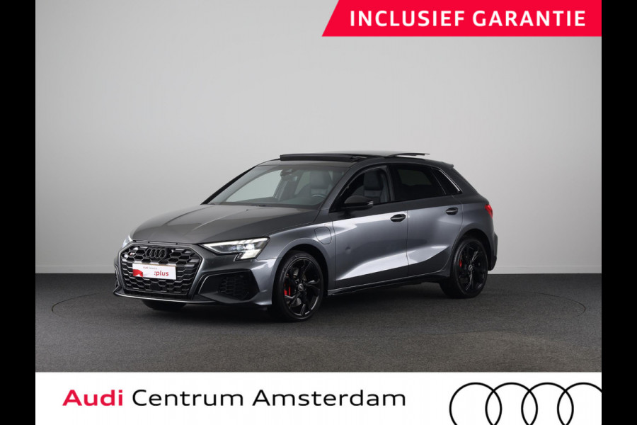 Audi A3 Sportback 45 TFSI e S edition Competition 245pk | Panoramadak | Electrisch verstelbare voorstoelen | Full Led koplampen | Adaptieeve cruise controle