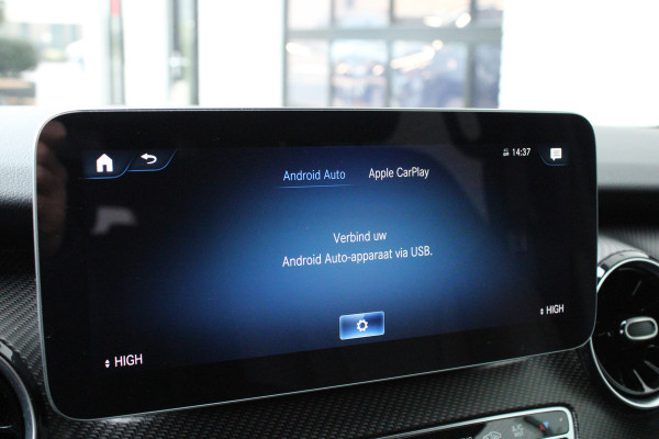 Mercedes-Benz V-Klasse 300d / XXL / DC / AMG / Luchtvering / 2x Elec Schuifd / Night Pakket / 360 Cam / Burmester / Vol Opties.