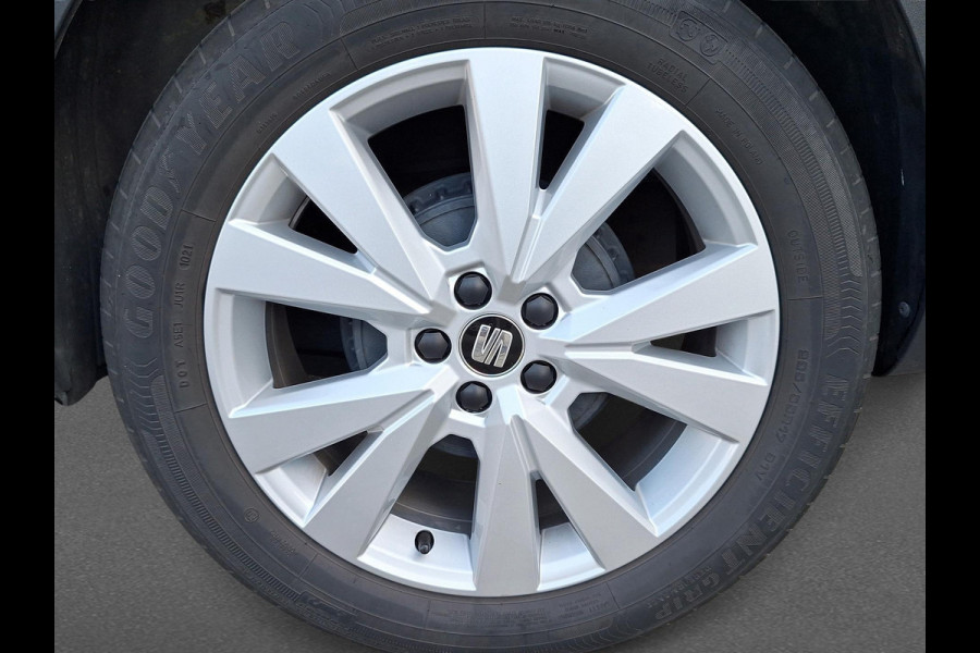 Seat Arona 1.0 TSI Style Business Intense Plus Incl. Achteruitrijcamera | Stoelverwarming | Afneembare Trekhaak