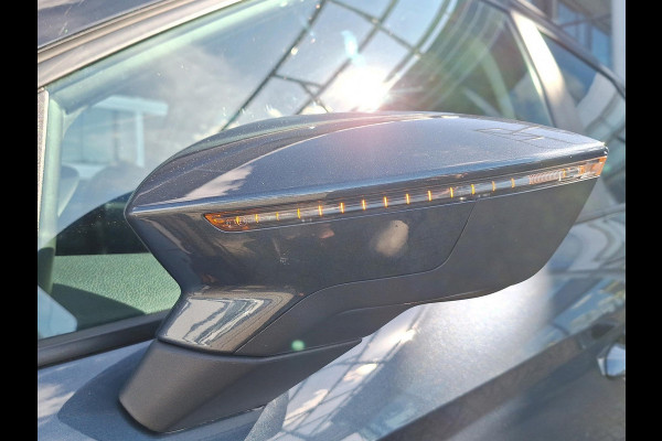 Seat Arona 1.0 TSI Style Business Intense Plus Incl. Achteruitrijcamera | Stoelverwarming | Afneembare Trekhaak