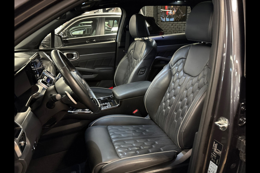 Kia Sorento 1.6 T-GDI Plug-in Hybrid 4WD ExecutiveLine 7Persoons / pano / Bose / leer / camera
