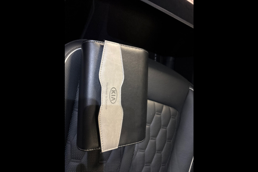 Kia Sorento 1.6 T-GDI Plug-in Hybrid 4WD ExecutiveLine 7Persoons / pano / Bose / leer / camera