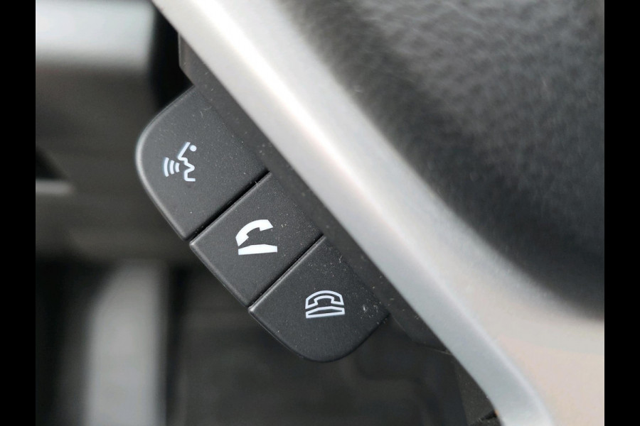 Suzuki S-Cross 1.4 Boosterjet High Executive | Automaat | Pano | Stoelverwarming | Volleder | Trekhaak | Navigatie | Adaptive Cruisecontrol |