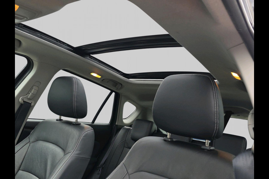 Suzuki S-Cross 1.4 Boosterjet High Executive | Automaat | Pano | Stoelverwarming | Volleder | Trekhaak | Navigatie | Adaptive Cruisecontrol |