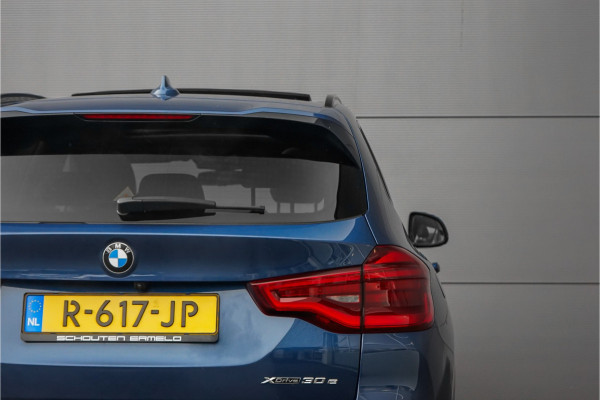 BMW X3 xDrive30e High Ex M-Sport Pano Keyless Trekhaak Camera 19"