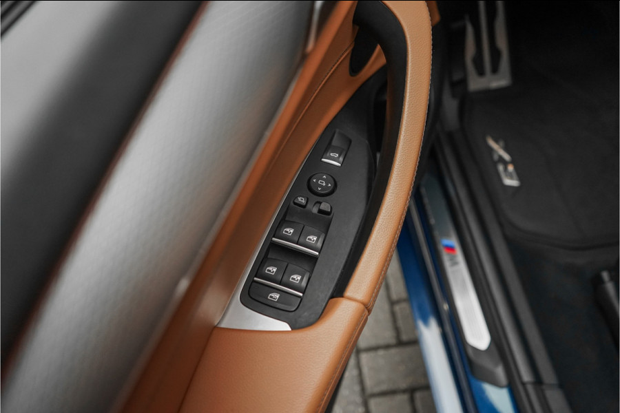 BMW X3 xDrive30e High Ex M-Sport Pano Keyless Trekhaak Camera 19"