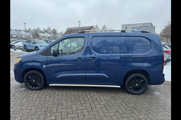 Peugeot Partner 1.5 BlueHDI Asphalt Long | SCI | 130pk Automaat | Adaptieve Cruise |  Side bars | Stoelverwarming | 3 zits | Vooruitverwarming | Lichtmetaal