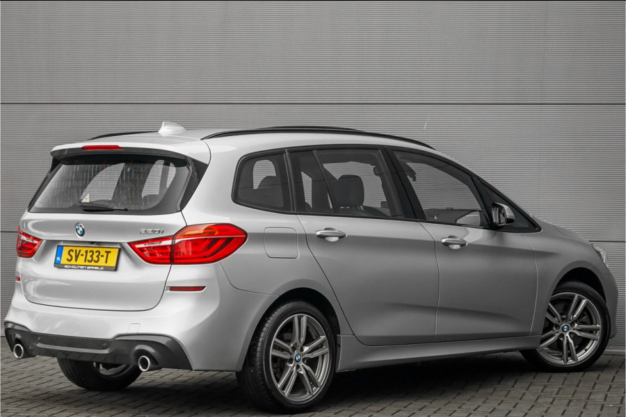 BMW 2 Serie Gran Tourer 220i 7pers M-Sport Pano ACC Harman/Kardon