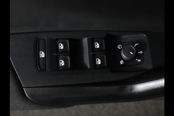 Volkswagen Polo 1.0 TSI Life 95pk 5bak| Parksensors| 16'LM-velgen| Cruisecontrol | extra getint glas