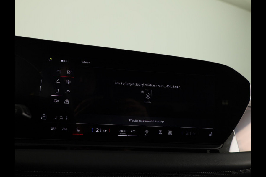 Audi A6 Avant e-tron Advanced edition performance 100 kWh 367 pk | Navigatie | Warmtepomp | Parkeersensoren (Park assist) | Rondomzicht camera | Elektr. voorstoelen | Stoelverwarming v/a | Matrix LED |