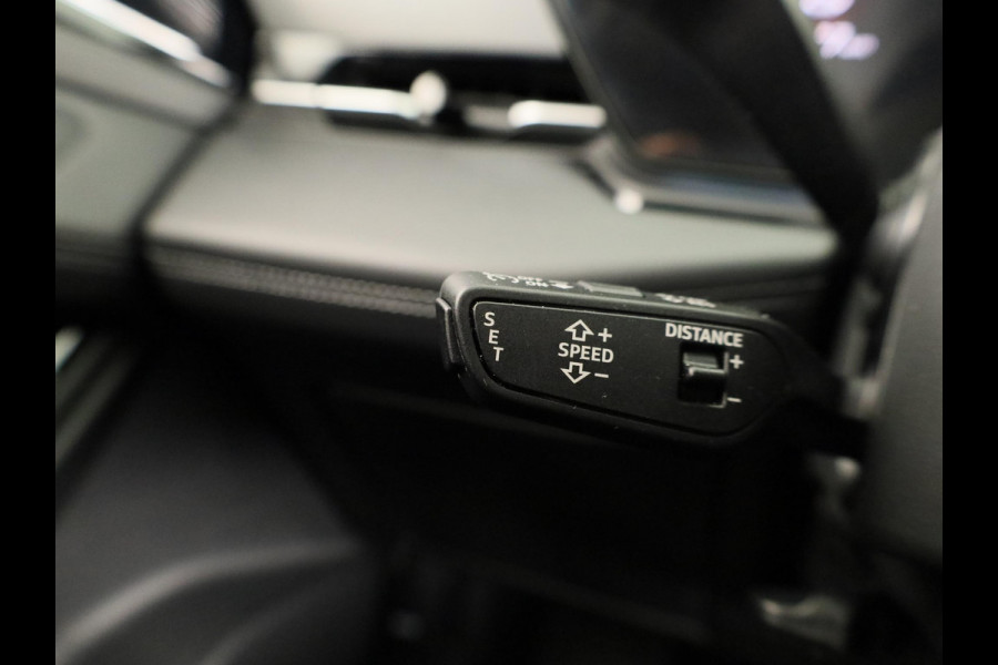 Audi A6 Avant e-tron Advanced edition performance 100 kWh 367 pk | Navigatie | Warmtepomp | Parkeersensoren (Park assist) | Rondomzicht camera | Elektr. voorstoelen | Stoelverwarming v/a | Matrix LED |