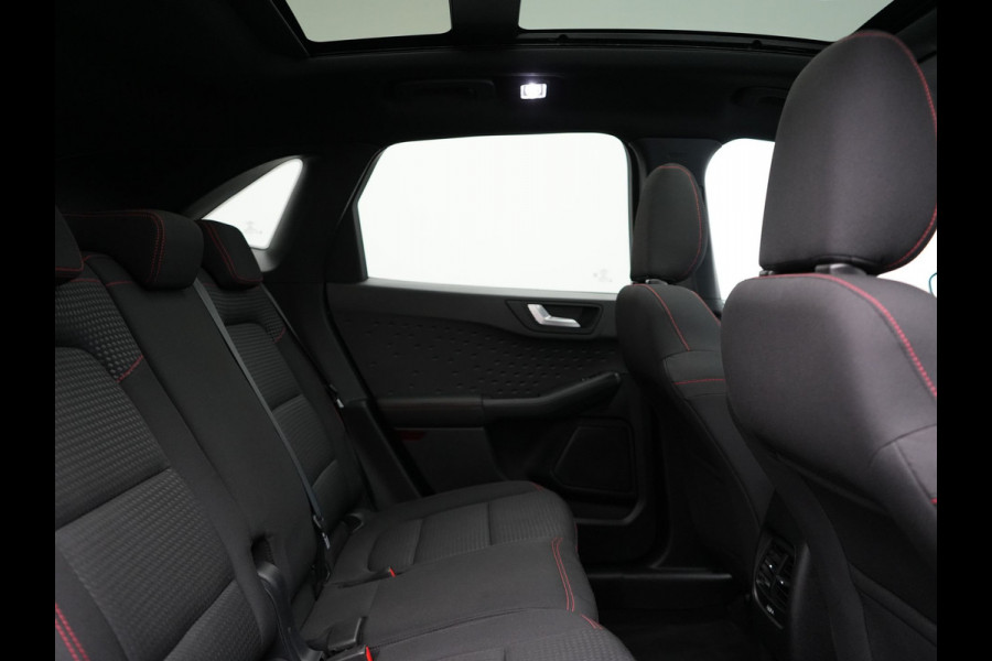 Ford Kuga 1.5 EcoBoost ST-Line 150pk Dealer O.H. | 1800kg Trekgewicht | Trekhaak Af Fabriek | Panodak | Adaptive Cruise | 360 Camera | Sportstoelen & Stuur Verwarmd | Apple Carplay | Keyless | Virtual | Blis | Navigatie | DAB |