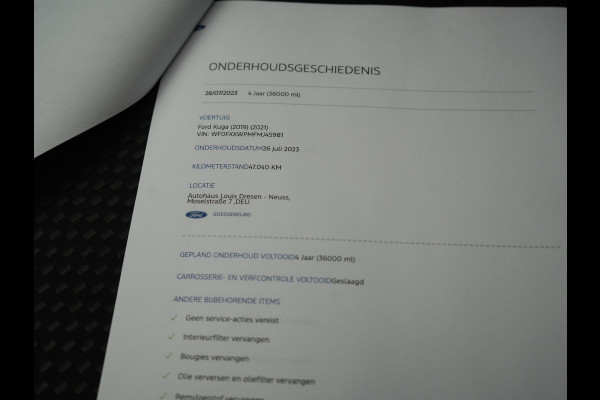 Ford Kuga 1.5 EcoBoost ST-Line 150pk Dealer O.H. | 1800kg Trekgewicht | Trekhaak Af Fabriek | Panodak | Adaptive Cruise | 360 Camera | Sportstoelen & Stuur Verwarmd | Apple Carplay | Keyless | Virtual | Blis | Navigatie | DAB |