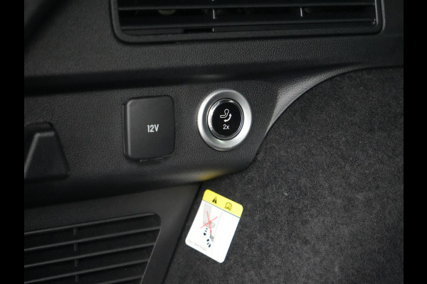 Ford Kuga 1.5 EcoBoost ST-Line 150pk Dealer O.H. | 1800kg Trekgewicht | Trekhaak Af Fabriek | Panodak | Adaptive Cruise | 360 Camera | Sportstoelen & Stuur Verwarmd | Apple Carplay | Keyless | Virtual | Blis | Navigatie | DAB |