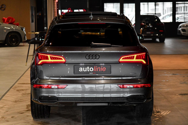 Audi Q5 50 TFSI e quattro S edition. Pano, Carbon, Sfeer, Camera, Virtual, Keyless, Matrix, 22'', Trekhaak!