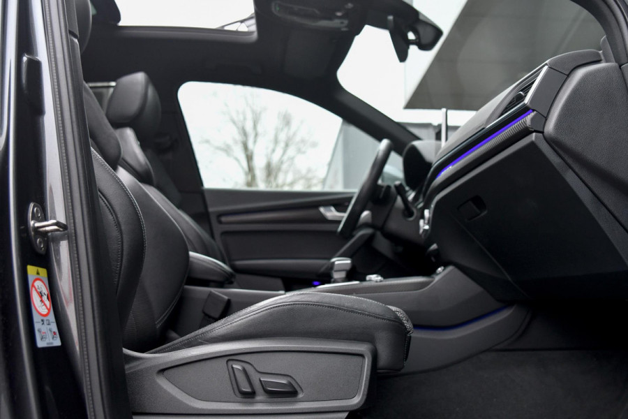 Audi Q5 50 TFSI e quattro S edition. Pano, Carbon, Sfeer, Camera, Virtual, Keyless, Matrix, 22'', Trekhaak!