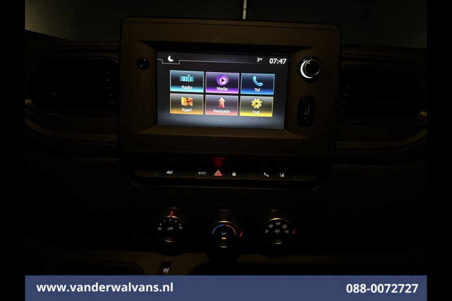Renault Master 2.3 dCi 136pk L3H2 Euro6 Airco | Navigatie | Camera | Leder | Cruisecontrol | LED | Omvormer Sidebars, Parkeersensoren, Bijrijdersbank