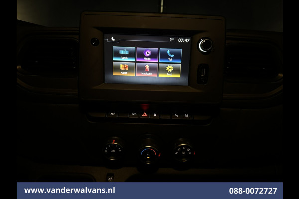 Renault Master 2.3 dCi 136pk L3H2 Euro6 Airco | Navigatie | Camera | Leder | Cruisecontrol | LED | Omvormer Sidebars, Parkeersensoren, Bijrijdersbank