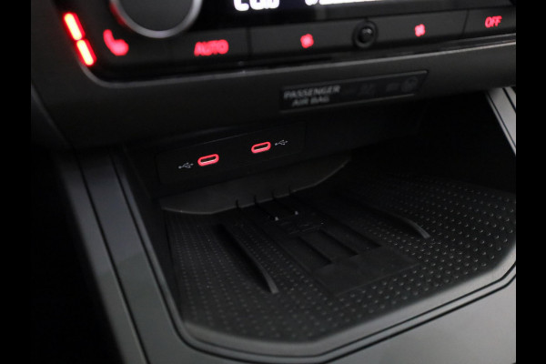 Seat Ibiza 1.0 EcoTSI FR Business Connect | DSG | Oniric Grey Metallic | Elektr Panorama Dak | Bucket Seats