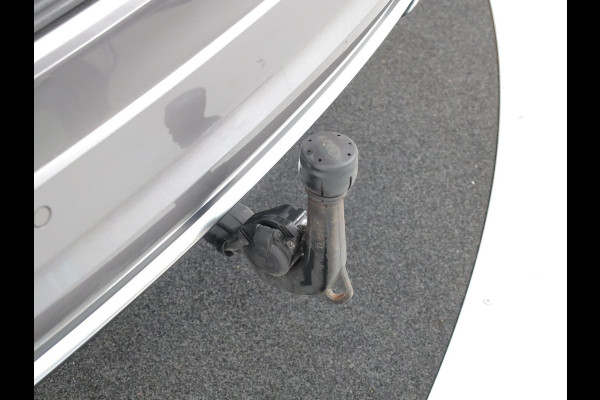 Audi A4 Avant 35 TFSI Launch edition Business 1.5TSI 150pk AUT| Navi | 17'LMvelgen |