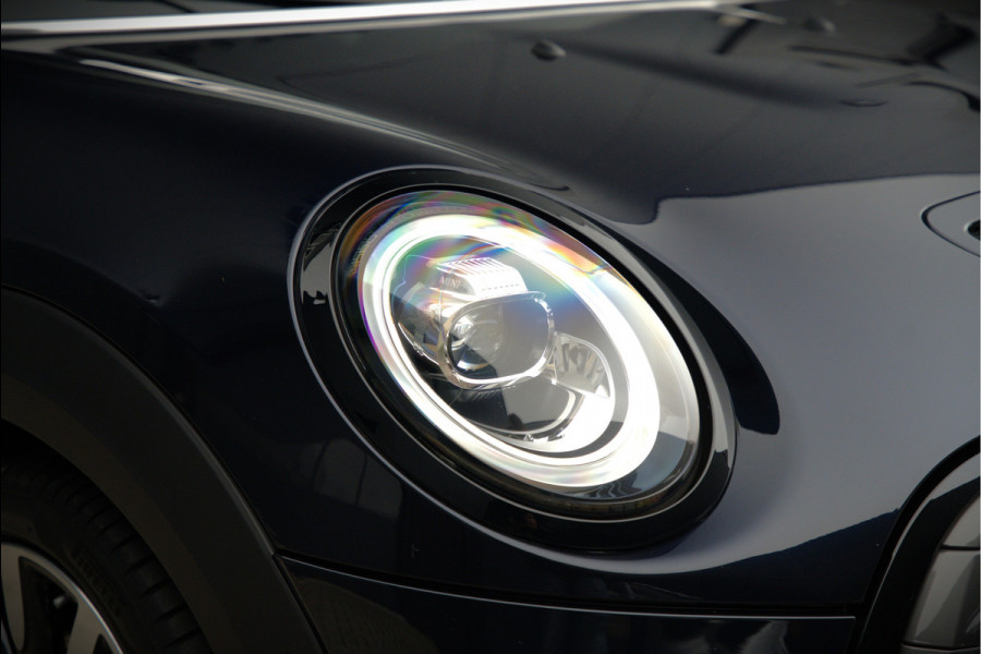 MINI Mini Electric Yours 33 kWh | Panoramadak | Harman Kardon | Head-Up Display | Union Jack | Stoelverwarming | Keyless | Apple Carplay | Navigatie | Camera | Parkeersensoren | Warmtepomp | Leer | Cruise Control | DAB |