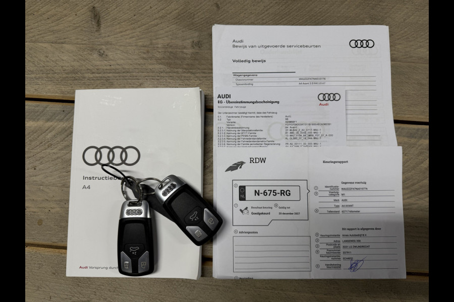 Audi A4 Avant 35 TFSI S Edition NW Model / Navi / Camera / Led / Trekhaak