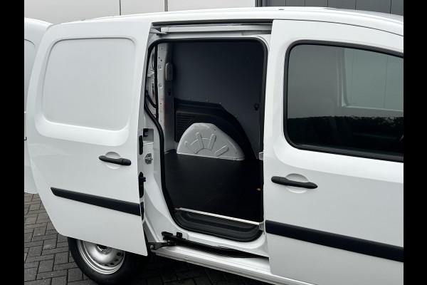 Renault Kangoo 1.5 Blue dCi 80 / ZEER NETJES / 1e EIG. / 61.749 KM !! / NAV / AIRCO / CRUISE / NAVI / BLUETOOTH / 6 BAK