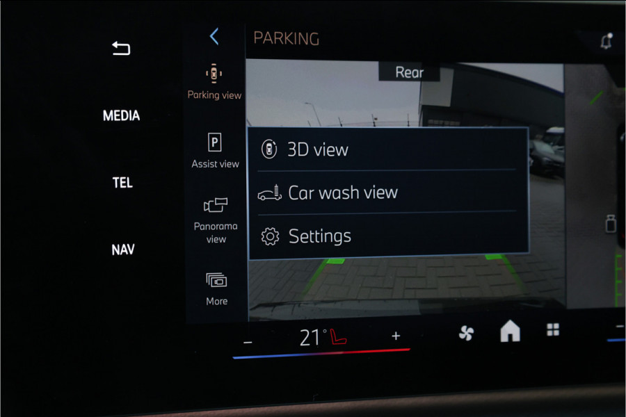 BMW X1 sDrive20i - M Sport | 360 Camera | HUD | ACC | Keyless